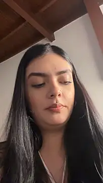 Chatroom XXX en direct de AliceRitter
