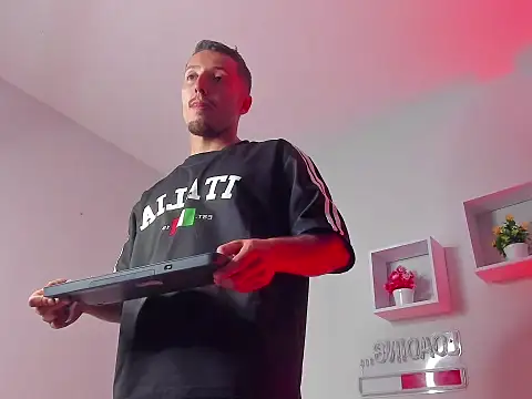 XXX chat uživo modela Master_Orioon