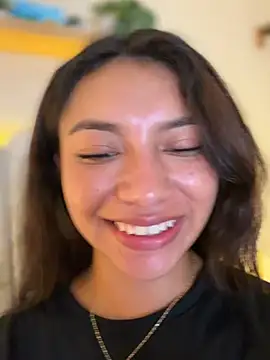 CocoaGigiMuse's Live XXX Chat