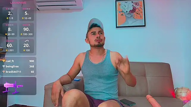 Valentiinoss Adlı Modelin Canlı XXX Sohbeti