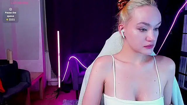 Czat XXX na żywo – Ida_FaneStain