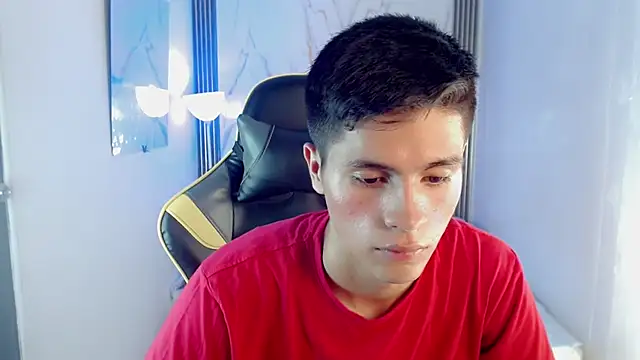 Chat +18 de Ascii_one ao vivo