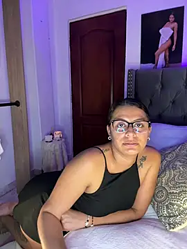 Chat +18 de ema_zoe ao vivo