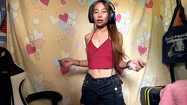 PiaSwidaのライブXXXチャット