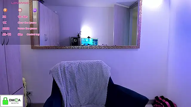 Chatroom XXX en direct de EricaVanderhill