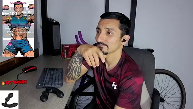 دردشة Marck_Muscle الجنسية المباشرة