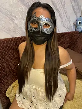 XXX chat uživo modela LioraWance
