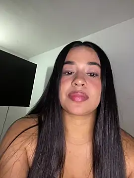 Chat XXX en directo de Aitana98_