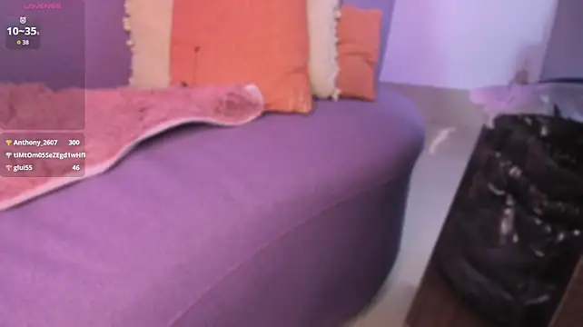 May_hadi Show in webcam