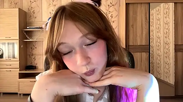 SalmonWhip webkamerás műsora