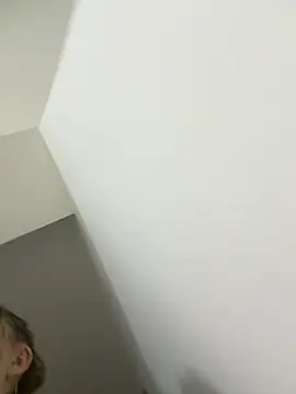 OliviaLuuxe 现场XXX聊天