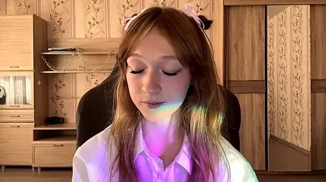 SalmonWhip – webcam-show
