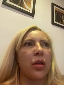 Show de Juuhschmitt na webcam