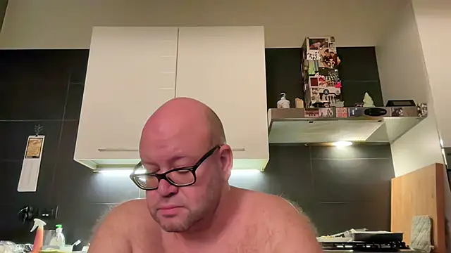 theitalianbear – Naživo XXX chat