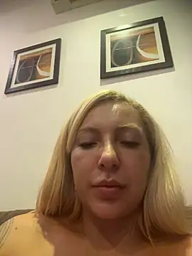 Show de Juuhschmitt na webcam