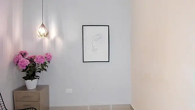 دردشة Ellie_Apex الجنسية المباشرة