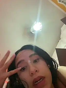 Nevaee- Live XXX-chat