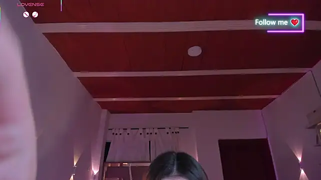 Živý XXX chat MiaLatina_