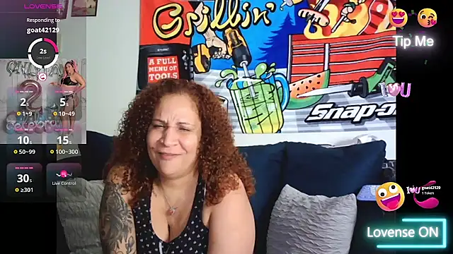 XXX chat uživo modela ladycreamypr2