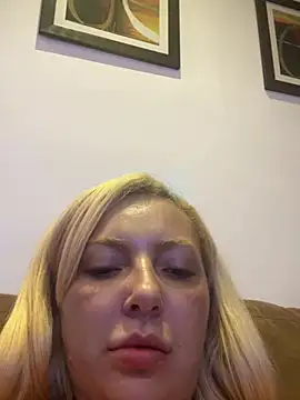 Show de Juuhschmitt na webcam