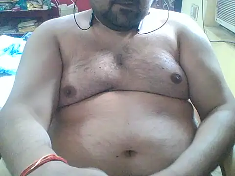 Aryan_Milf_Lover Adlı Modelin Canlı XXX Sohbeti