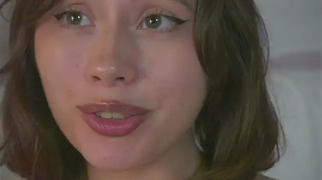 Chatroom XXX en direct de SherryBoone