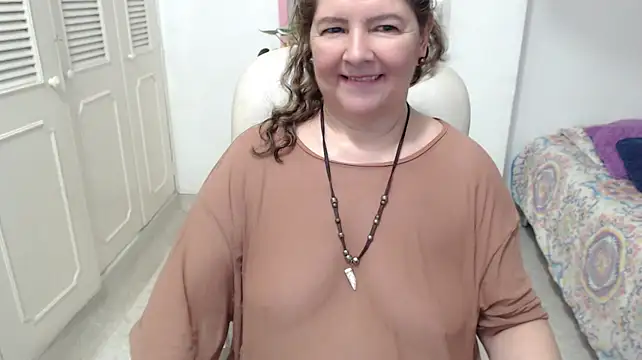 leonela_69のライブXXXチャット