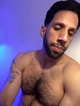 Karim_mansur Adlı Modelin Canlı XXX Sohbeti