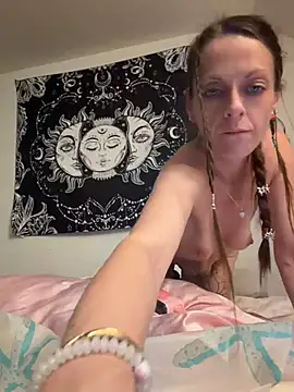 DavinaRay's Webcam Show