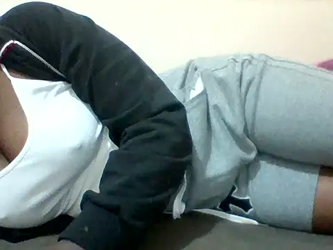 sweetangel41's Live XXX Chat