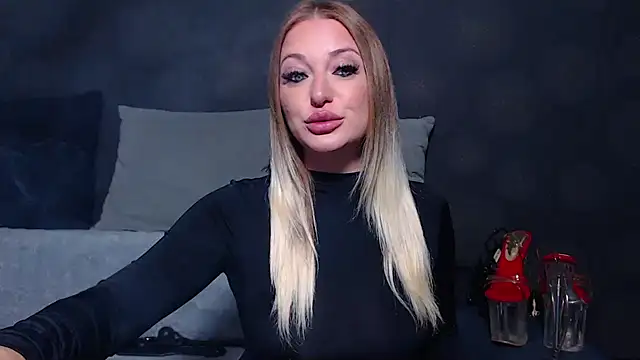 XXX chat uživo modela GodessJulia