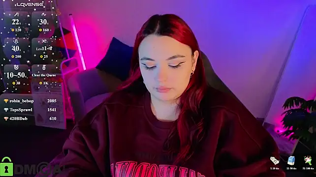 Mia_R0ss élő XXX-chatje
