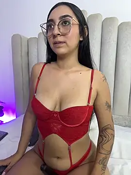 emmi_millerのライブXXXチャット