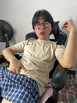 Chat +18 de _Tommy_7 ao vivo