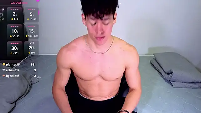 Chat XXX ao vivo de Luke_Muscle