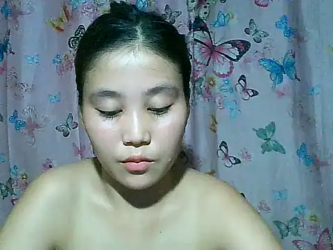 Chatroom XXX en direct de SexyAsianPussy4u