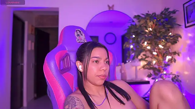 Chat XXX en directo de madelyn_rose_