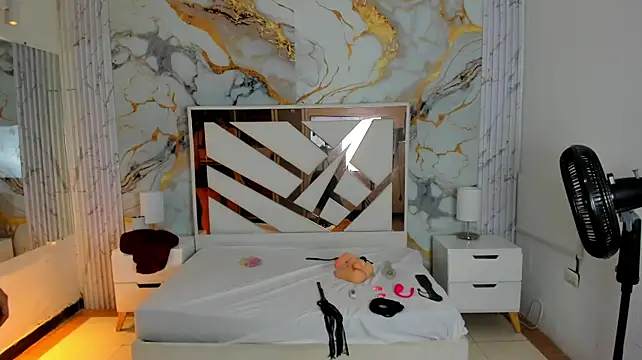 cherry_bom_as: онлайн-секс-чат