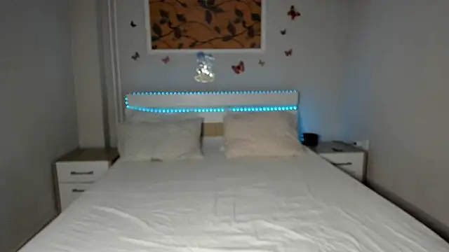 Rebeka2589 即時 XXX 聊天