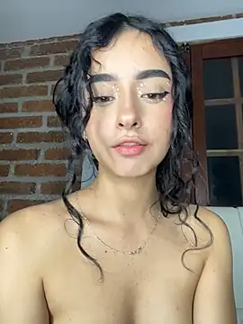 RosseMelody's Live XXX Chat