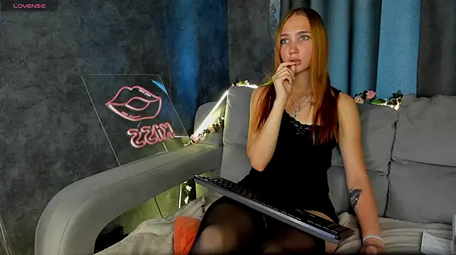 Chatroom XXX en direct de Princess__Lily