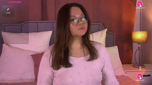 ShyMariam élő XXX-chatje