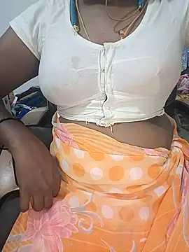 Tamil-hotwifeのウェブカメラショー