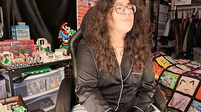 ShinyCherub's Live XXX Chat