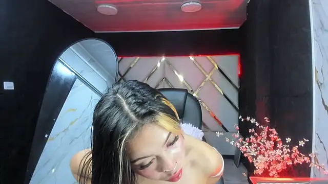 Azul_Horny18のウェブカメラショー