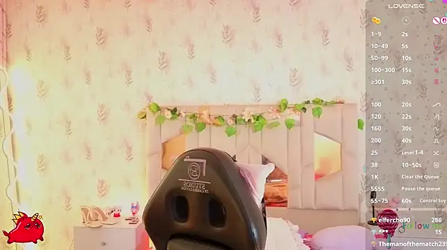 Chatroom XXX en direct de MARIANA_TAY1
