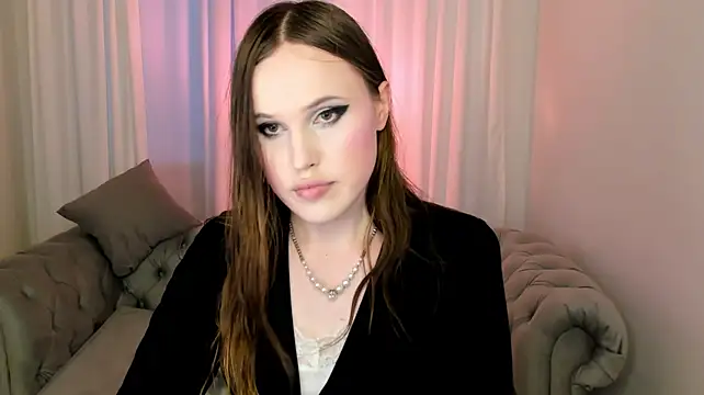 Chatroom XXX en direct de EffieMinki