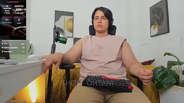 Thom_Ohtani – Live XXX-chat