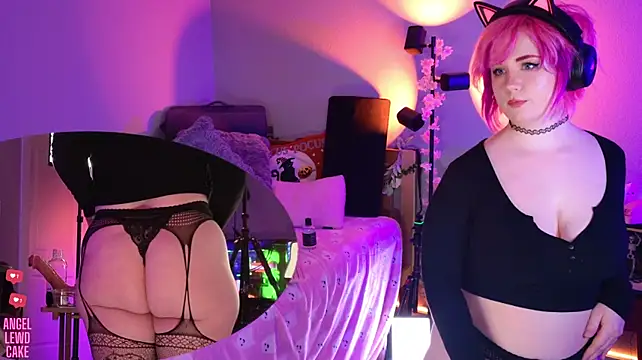 Chat +18 de Angel-Lewd-Cake ao vivo