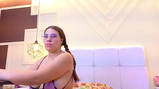 Salome_Moonn Chat XXX live